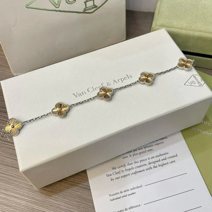 [Windsor Jewelry]CLOVER 5 MOTIFS CHRISTMAS LIMITED EDITION BRACELET