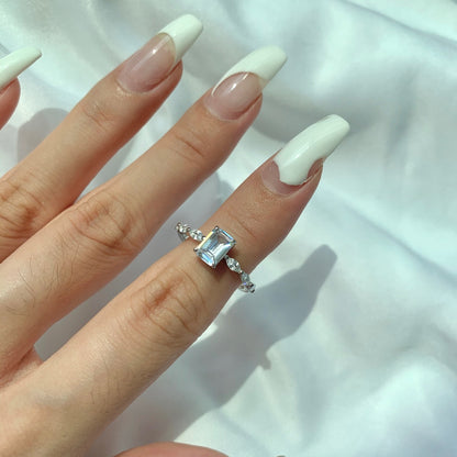 [Windsor Jewelry]1.0 Carat Dainty Resplendent Radiant Cut Daily Ring