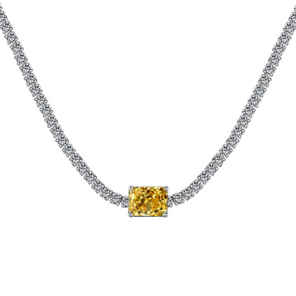 [Windsor Jewelry]2.0 carat Ornate Emerald Cut Necklace
