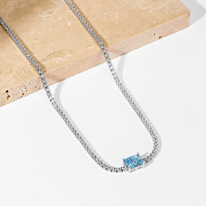 [Windsor Jewelry]2.0 carat Ornate Emerald Cut Necklace