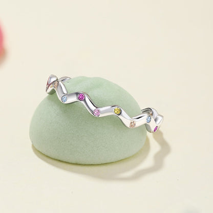 [Windsor Jewelry]Ornate Vibrant Round Cut Daily Ring