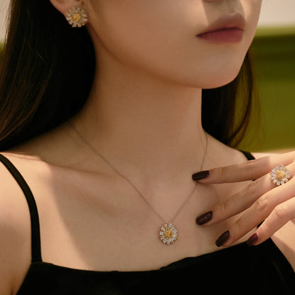 [Windsor Jewelry]Exquisite Daisy Necklace