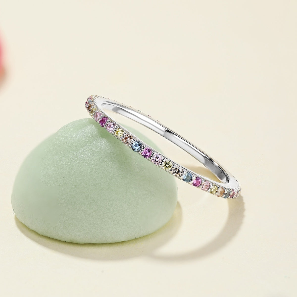 [Windsor Jewelry]Ornate Colorful Round Cut Tennis Ring