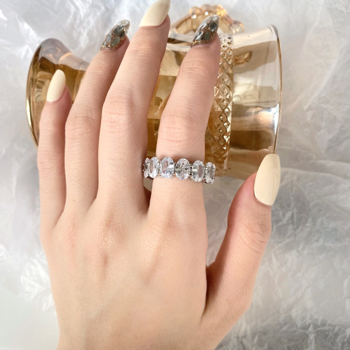 [Windsor Jewelry]Dainty Elongated Cushion Cut Tennis Ring