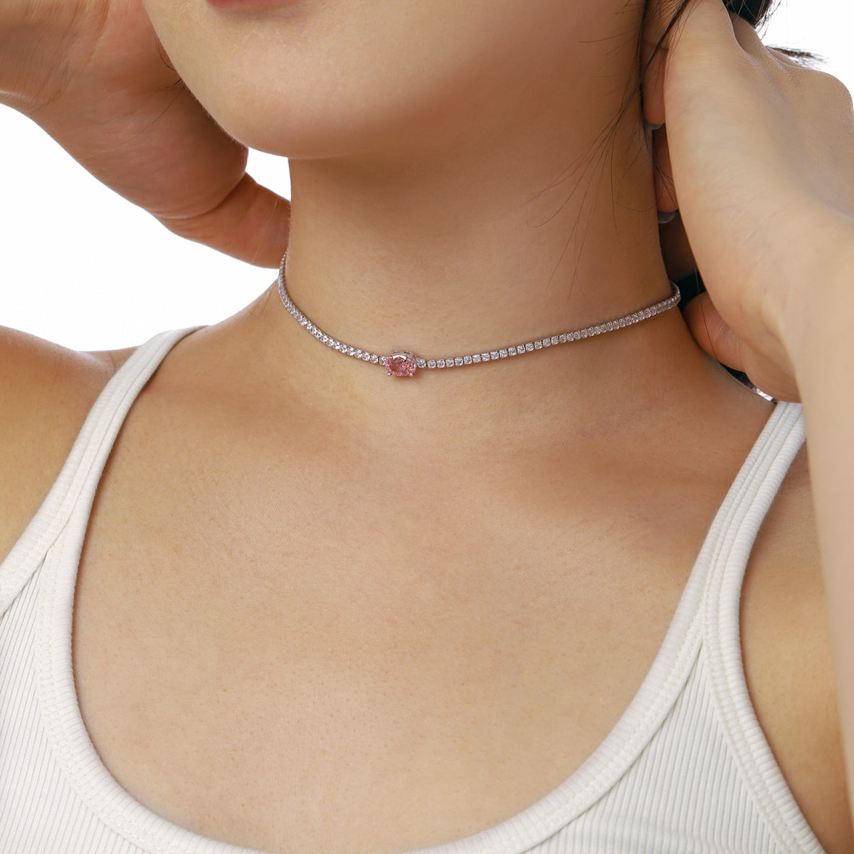 [Windsor Jewelry]1.0 Carat Shining Oval Cut Necklace