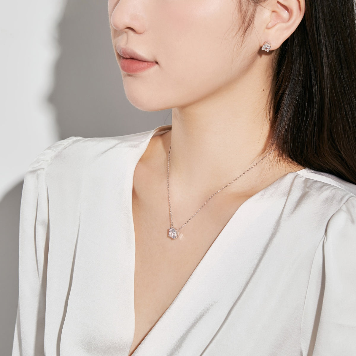 [Windsor Jewelry]1.0 Carat Radiant Princess Cut Wedding Earrings