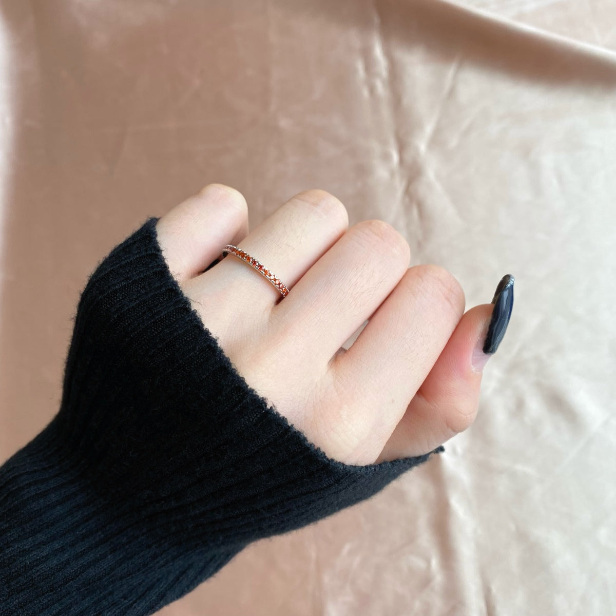 [Windsor Jewelry]Delicate Sparkling Round Cut Daily Ring