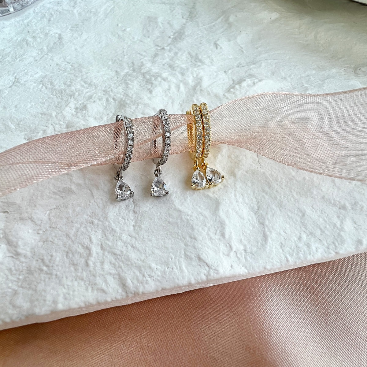 [Windsor Jewelry]Luxurious Geometric Drop Earrings