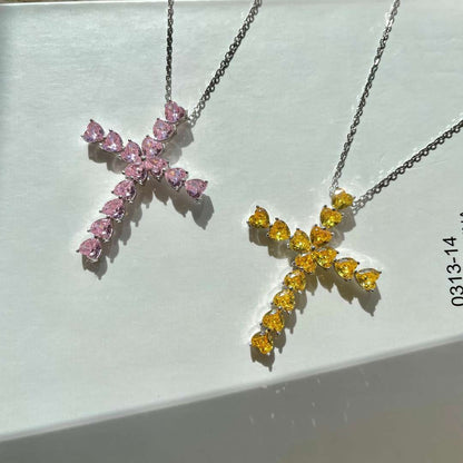 [Windsor Jewelry]Radiant Cross Shape Necklace