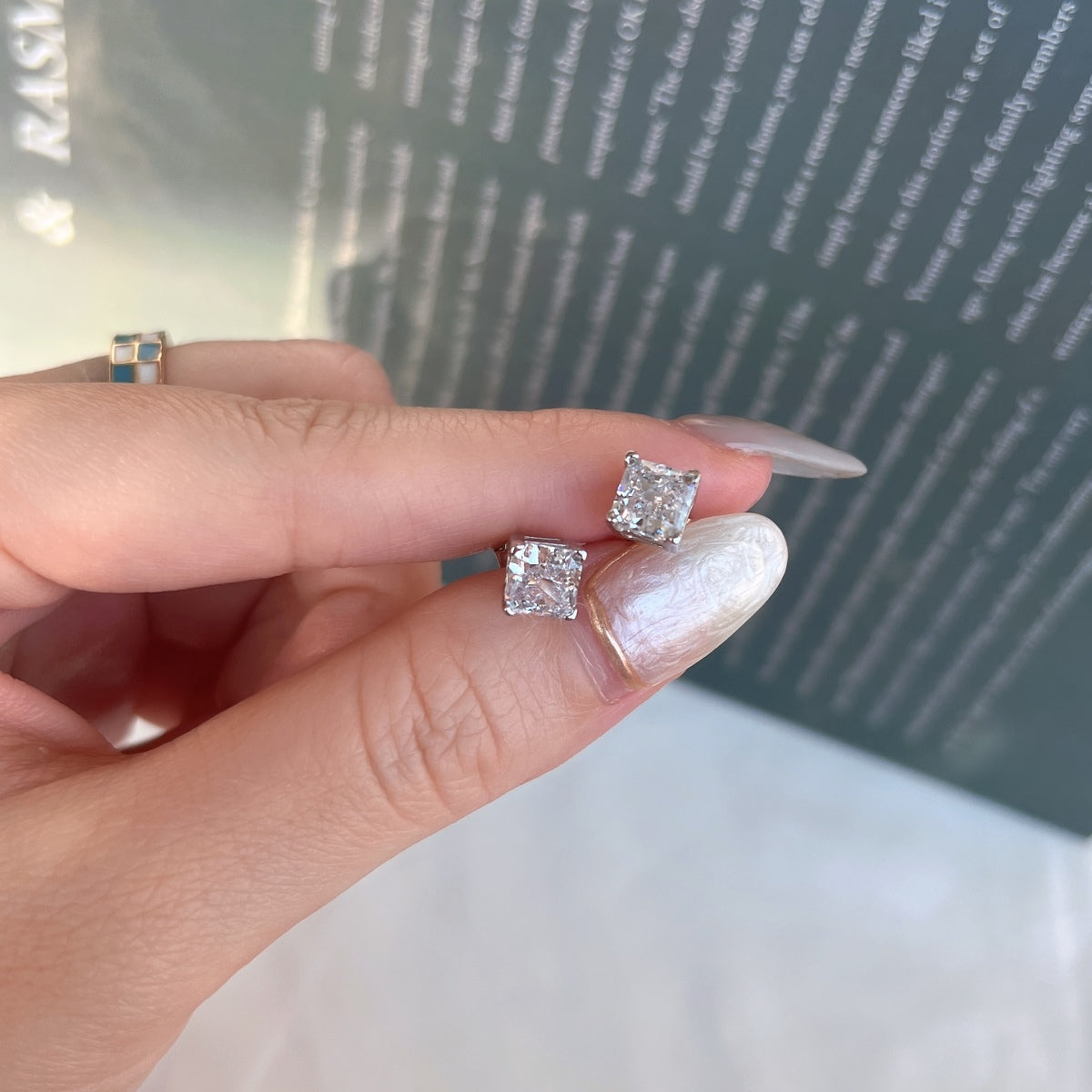 [Windsor Jewelry]1.0 Carat Radiant Princess Cut Wedding Earrings