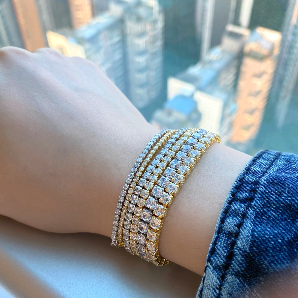 [Windsor Jewelry]Sparkling Radiant Princess Cut Tennis Bracelet
