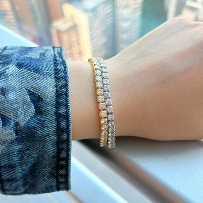 [Windsor Jewelry]Sparkling Radiant Princess Cut Tennis Bracelet