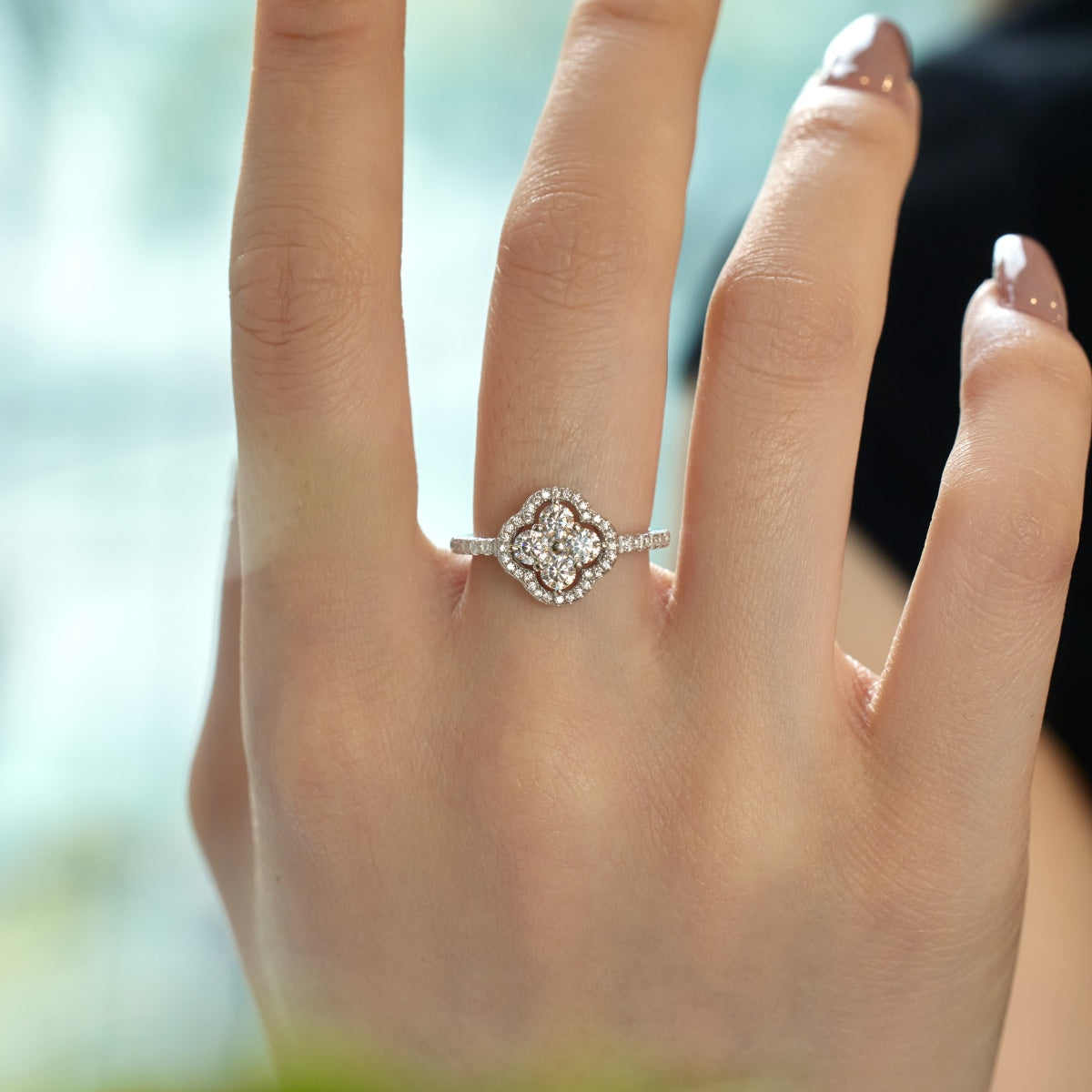 [Windsor Jewelry]Four Leaf Clover Flower Design Ring