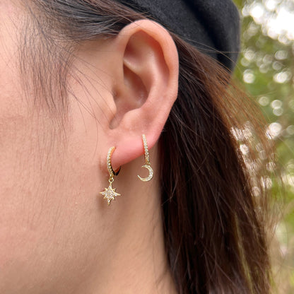 [Windsor Jewelry]Star and Moon Asymmetric Earrings