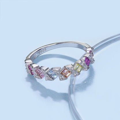 [Windsor Jewelry]Delicate Vibrant Emerald Cut Daily Ring