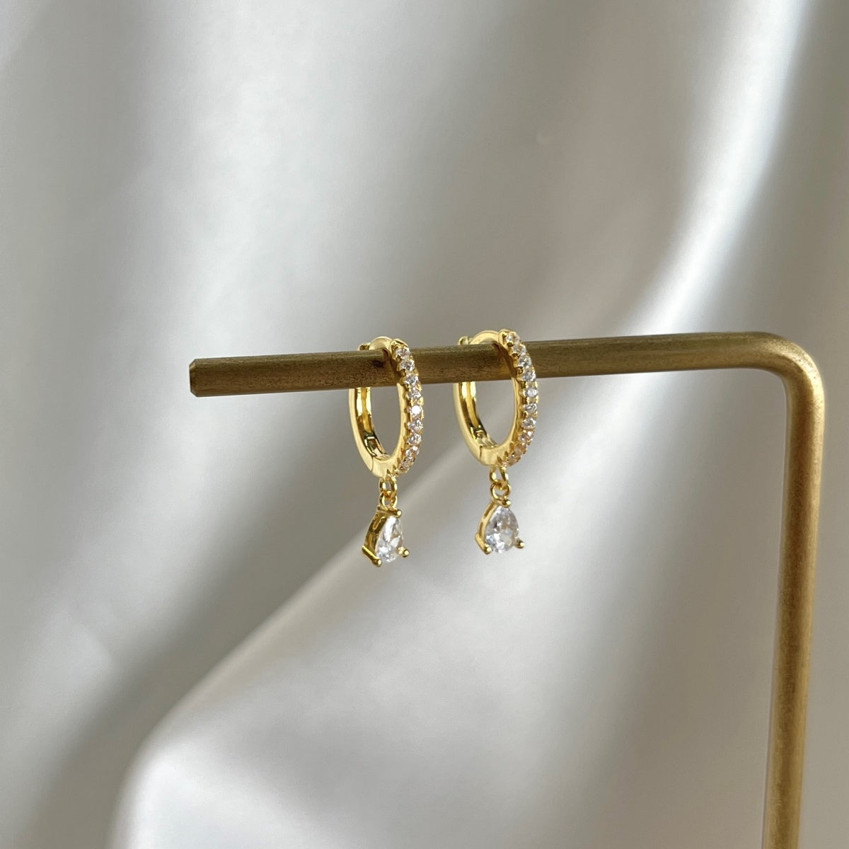 [Windsor Jewelry]Luxurious Geometric Drop Earrings