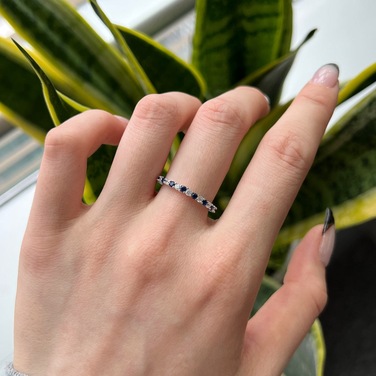 [Windsor Jewelry]Exquisite Colorful Round Cut Tennis Ring