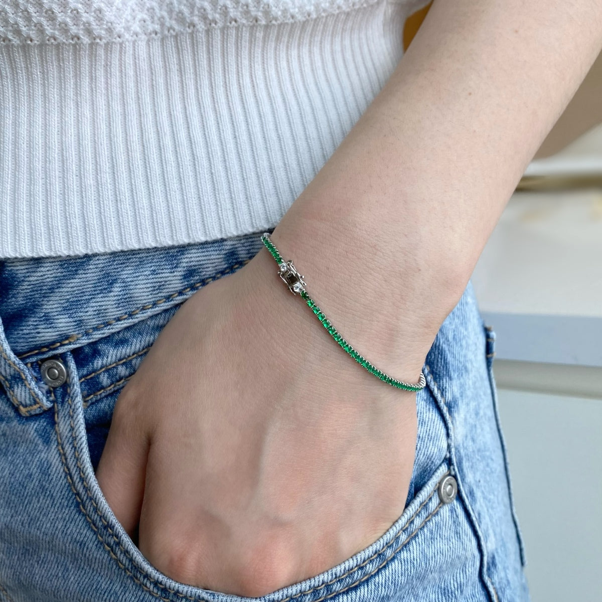 [Windsor Jewelry]Dazzling Colorful Round Cut Daily Bracelet