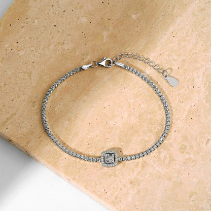 [Windsor Jewelry]Luxurious Dazzling Square Shape Banquet Bracelet