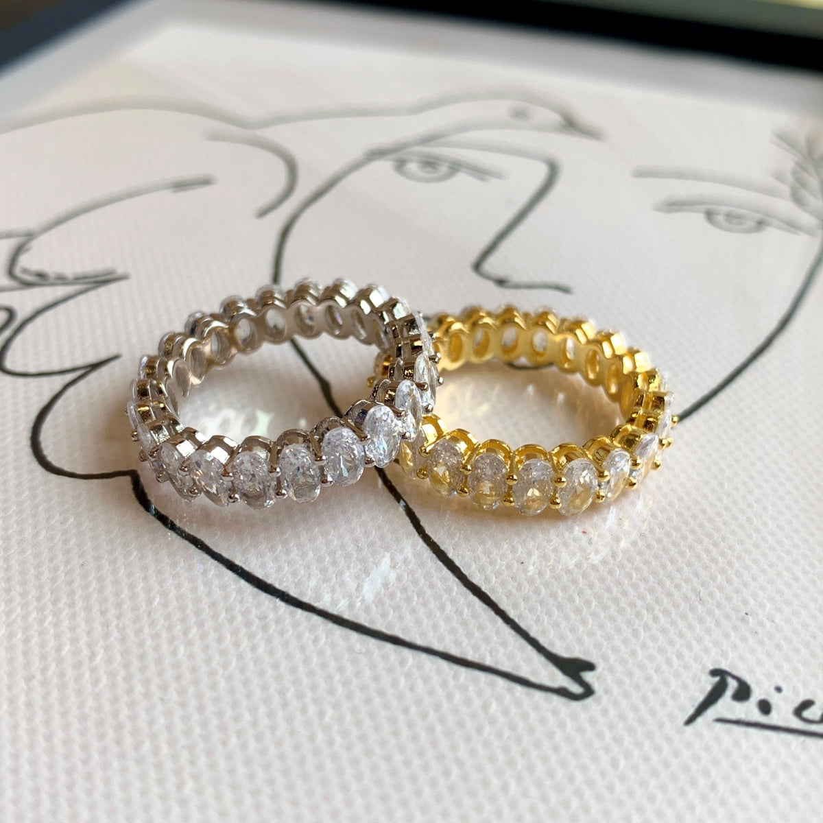 [Windsor Jewelry]Ornate Oval Cut Tennis Ring