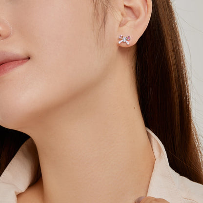 [Windsor Jewelry]Ornate Butterfly Shape Daily Earrings
