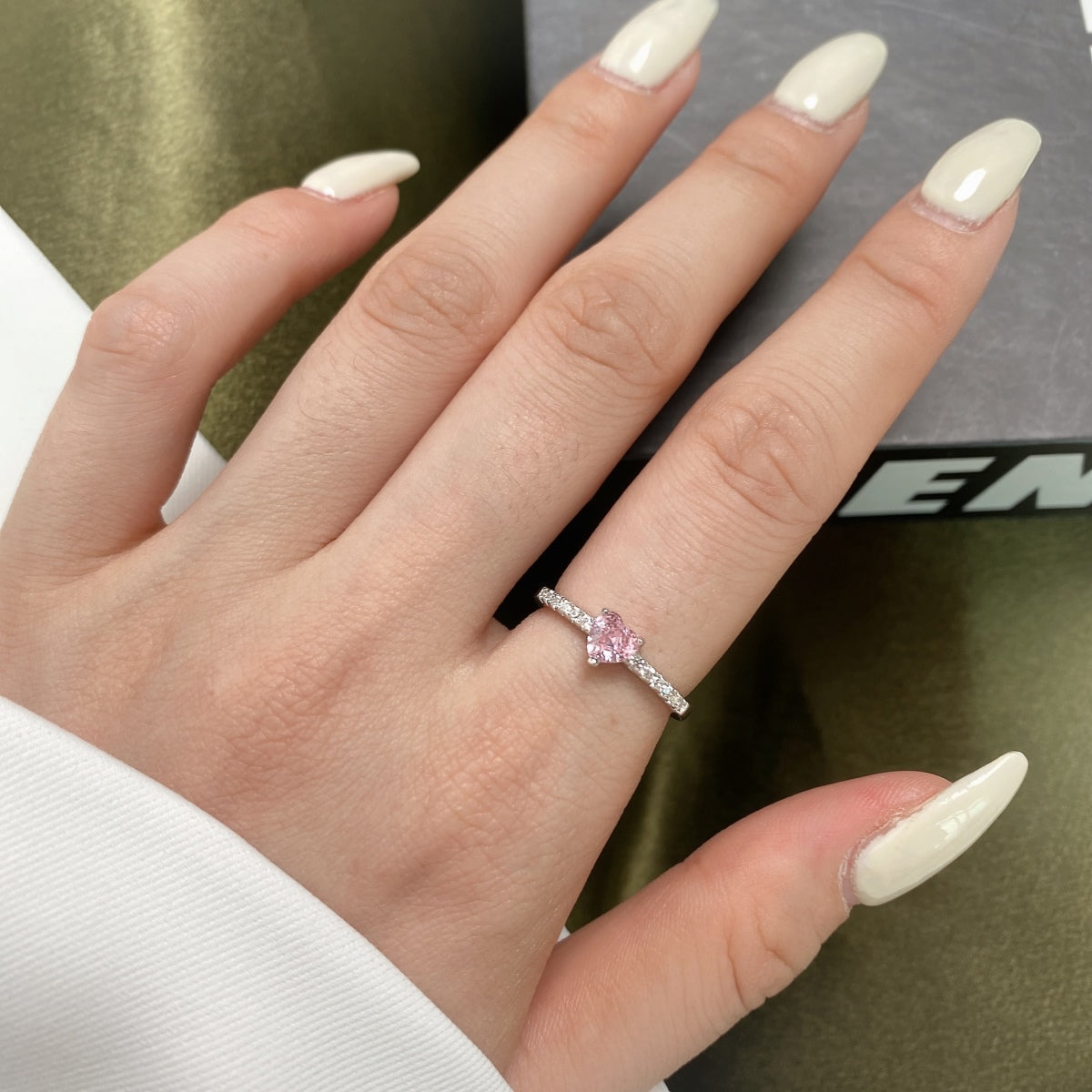 [Windsor Jewelry]0.5 Carat CaratEternity Charming Heart Shape Lover Ring