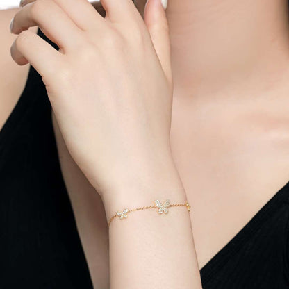 [Windsor Jewelry]Delicate Butterfly Pendant Bracelet