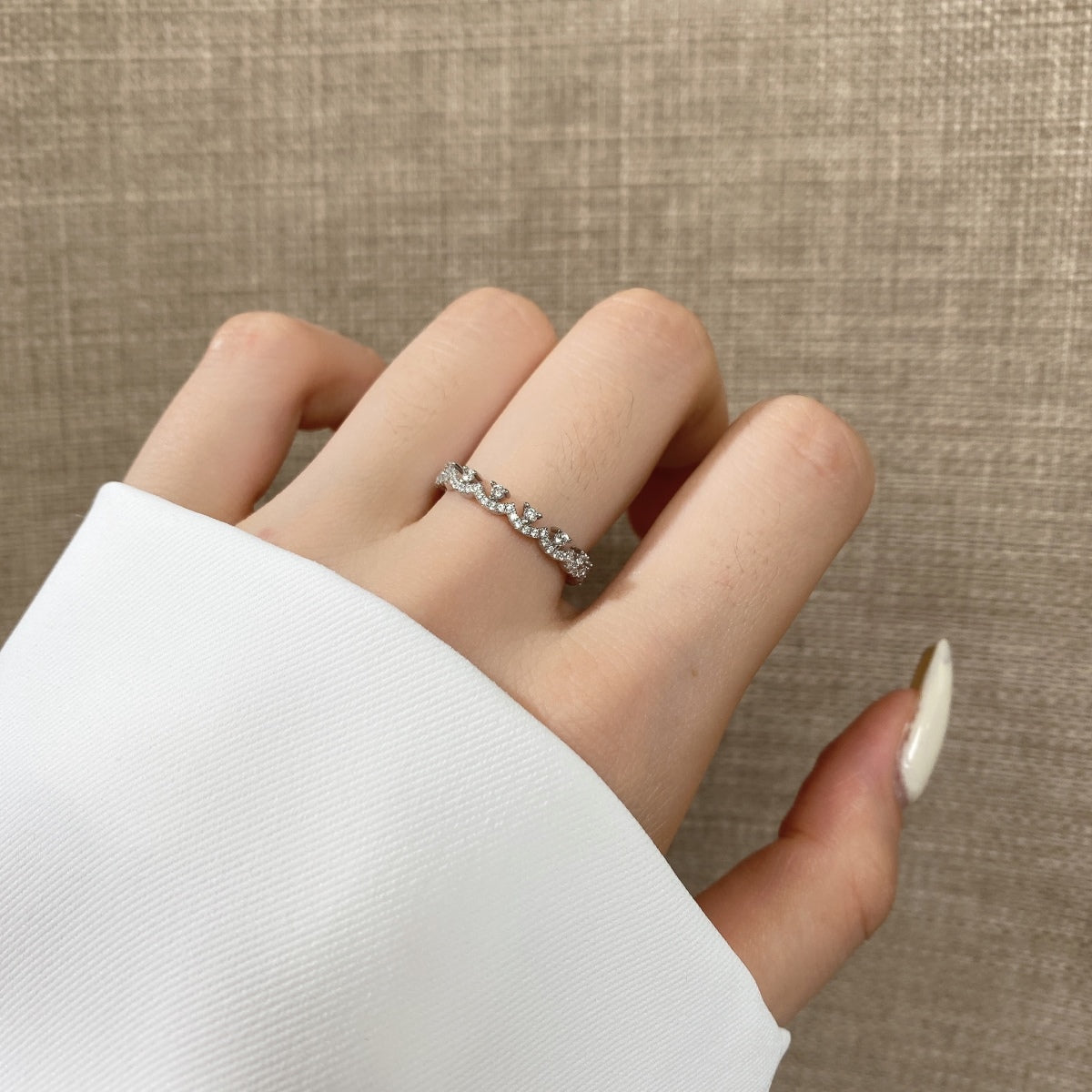 [Windsor Jewelry]Elegant Resplendent Round Shape Party Ring