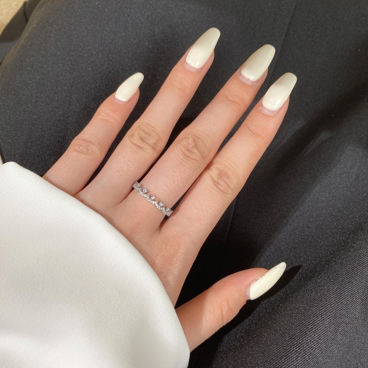 [Windsor Jewelry]Elegant Resplendent Round Shape Party Ring