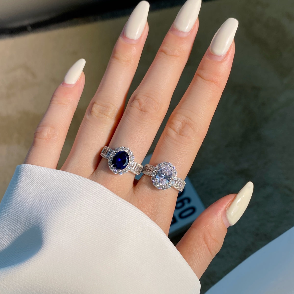[Windsor Jewelry]1.5 Carat Dazzling Charming Oval Cut Banquet Ring