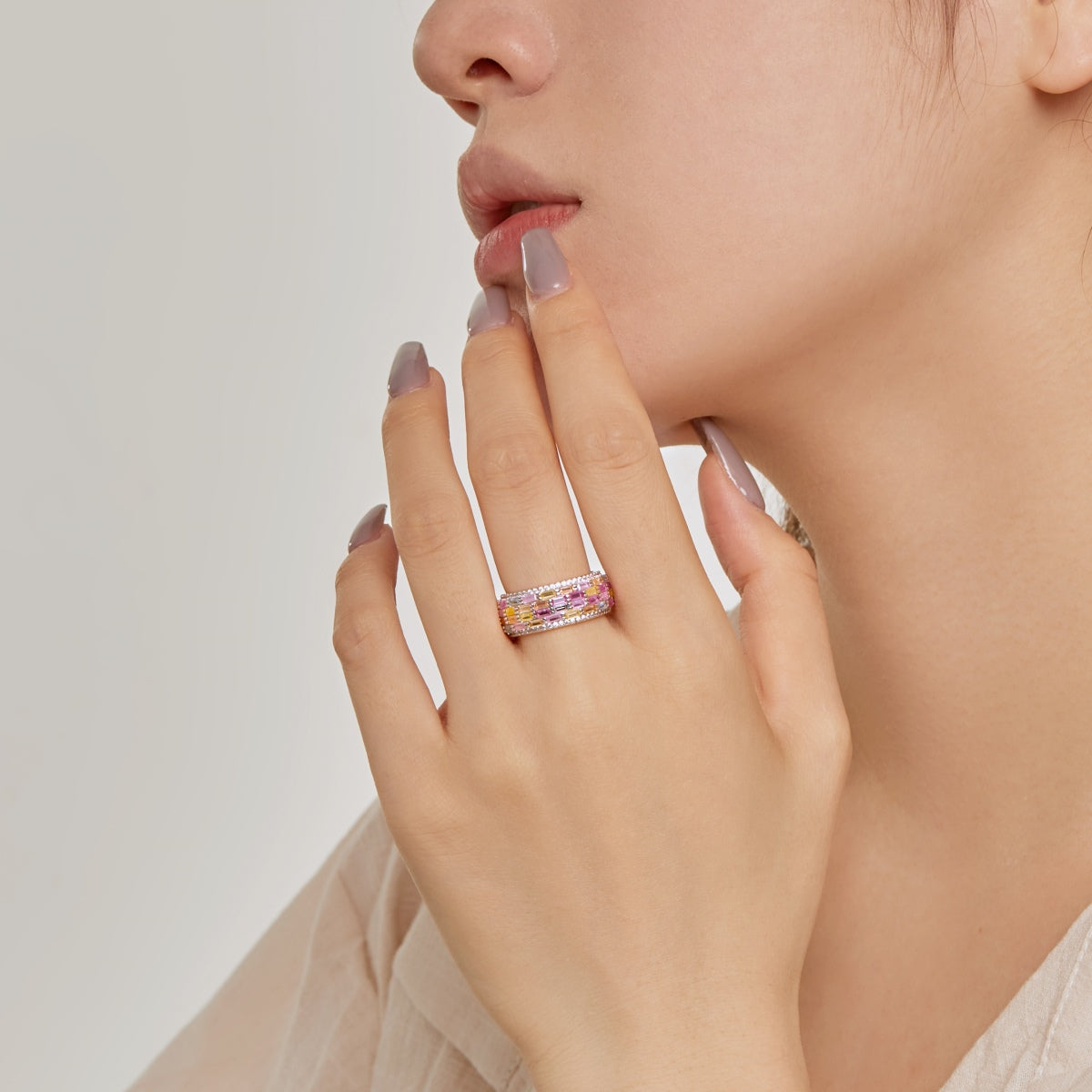 [Windsor Jewelry]Radiant Colorful Radiant Cut Daily Ring