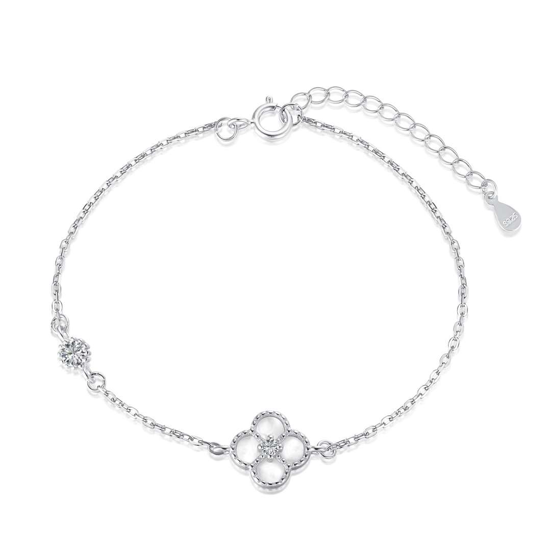 [Windsor Jewelry]Delicate Four Leaf Clover Bracelet