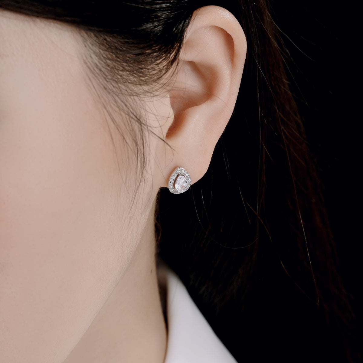 [Windsor Jewelry]Luxurious Water Drop Shape Earrings
