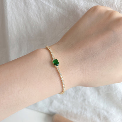[Windsor Jewelry]1.0 Carat Unique Emerald Cut Banquet Bracelet