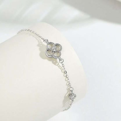 [Windsor Jewelry]Delicate Four Leaf Clover Bracelet