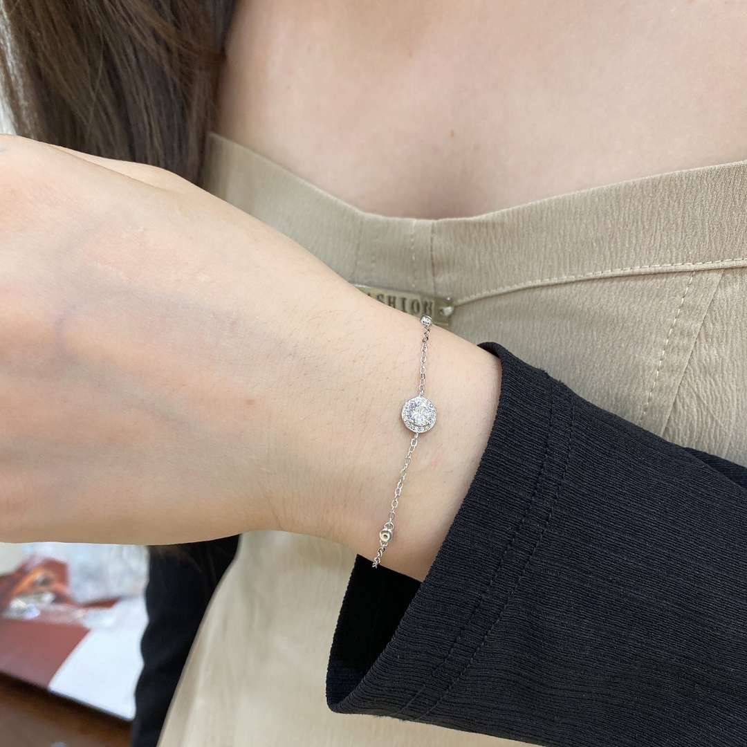 [Windsor Jewelry]Dazzling Round Cut Shape Bracelet