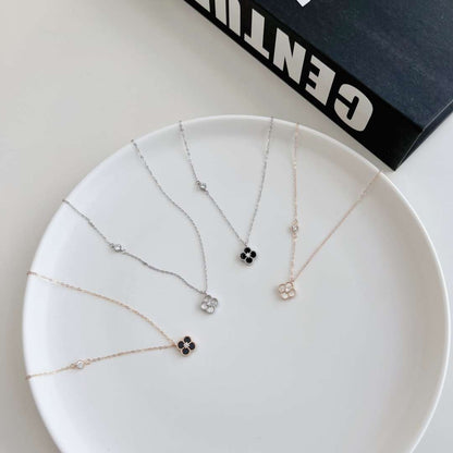 [Windsor Jewelry]Delicate Flower Shape Necklace
