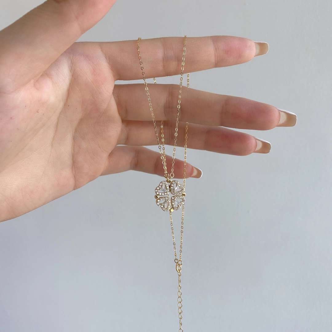 [Windsor Jewelry]Ornate Heart Cut Flower Shape Necklace
