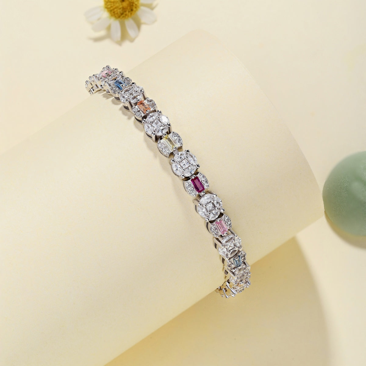 [Windsor Jewelry]Dazzling Radiant Multi Cut Daily Bracelet