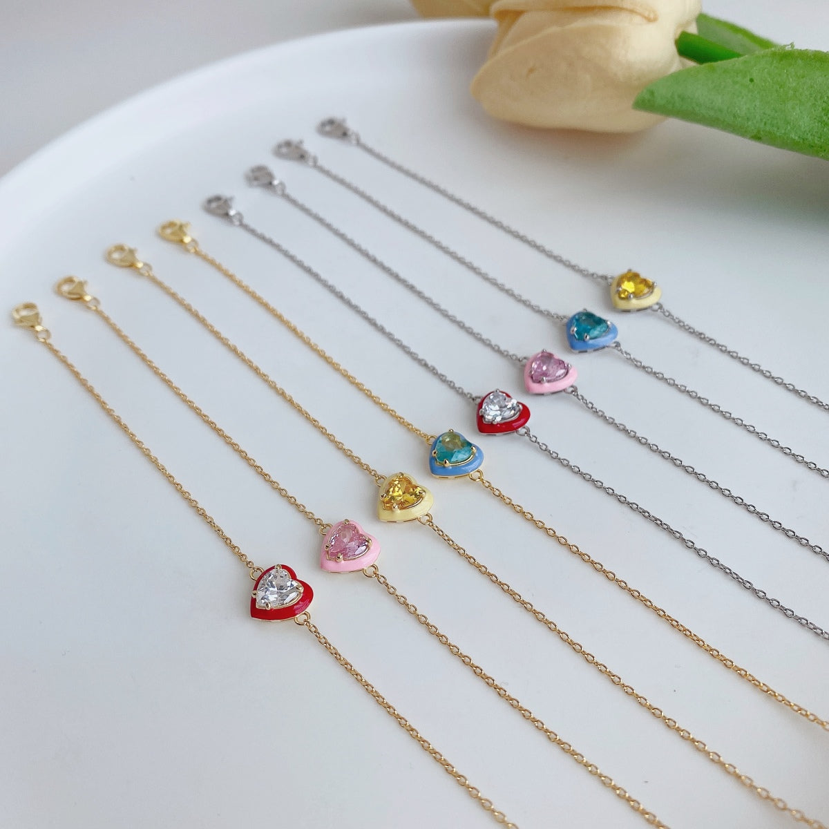 [Windsor Jewelry]Sparkling Romantic Heart Shape Lover Bracelet