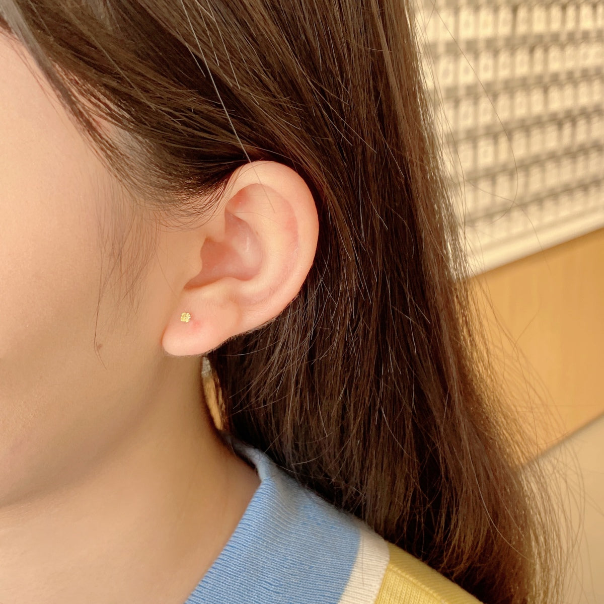 [Windsor Jewelry]Delicate Solitaire Earrings