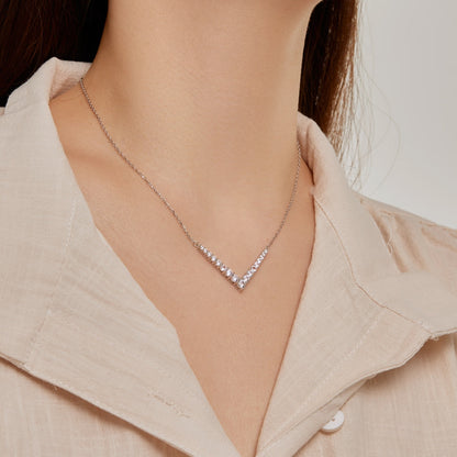 [Windsor Jewelry]Ornate Round Cut Necklace