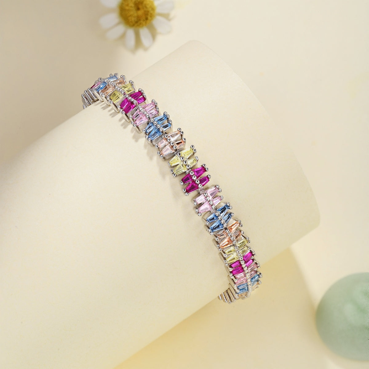 [Windsor Jewelry]Sparkling Exquisite Multi Cut Party Bracelet