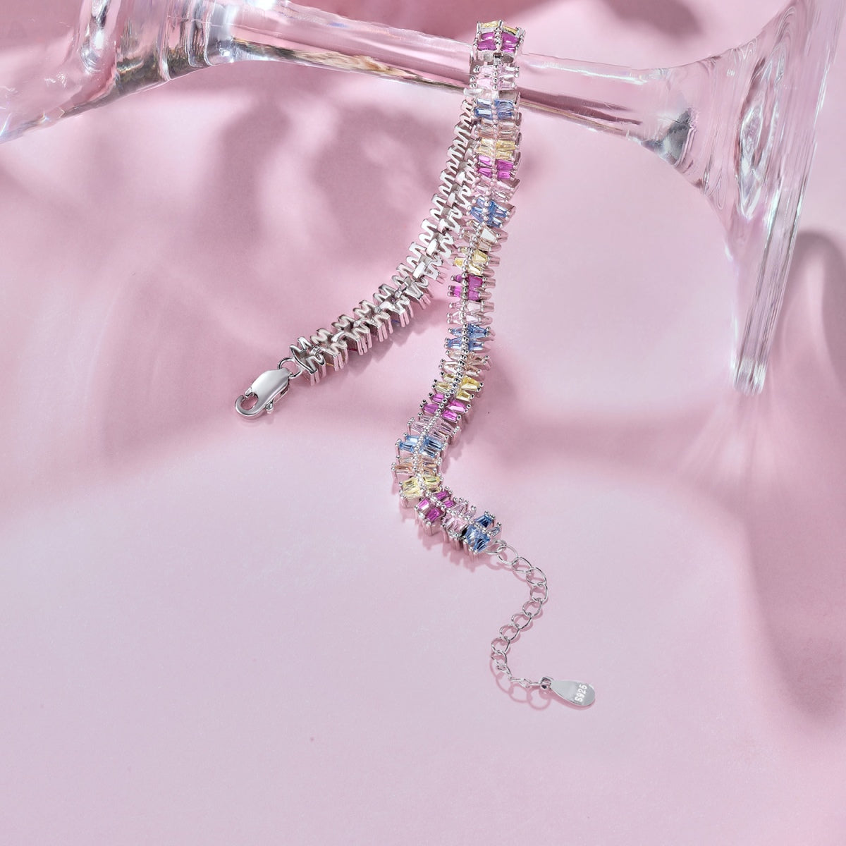 [Windsor Jewelry]Sparkling Exquisite Multi Cut Party Bracelet