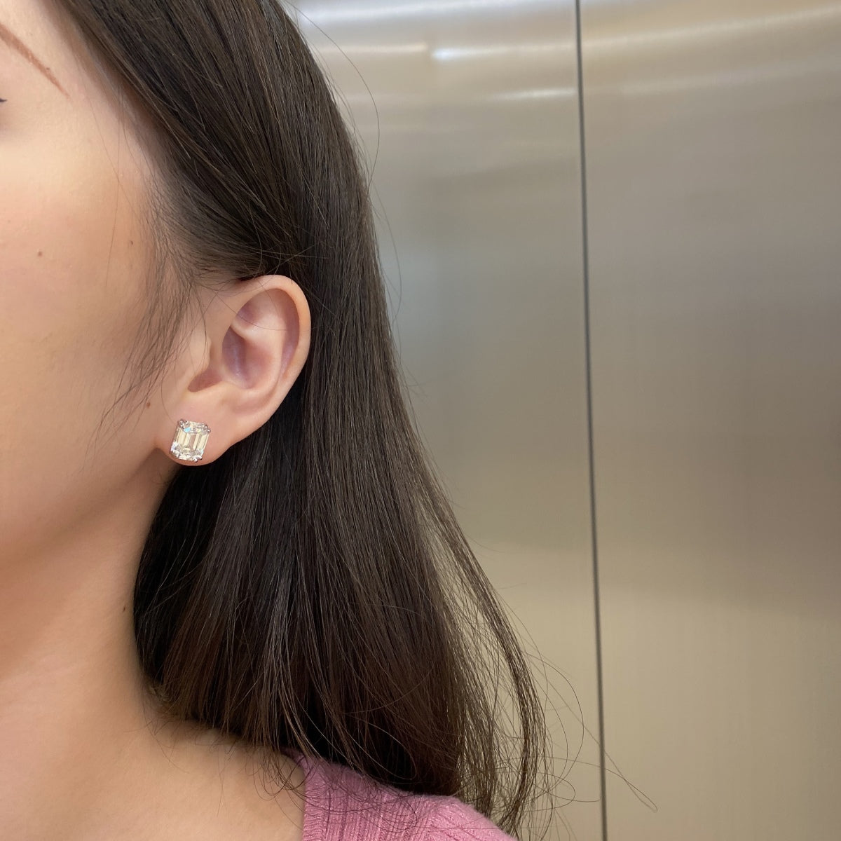 [Windsor Jewelry]Dazzling Square Shape Earrings