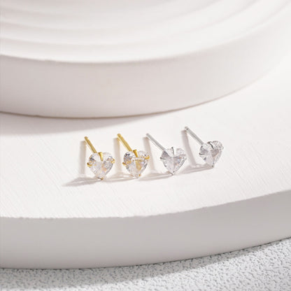 [Windsor Jewelry]Sparkling Heart Shaped Simple Earrings