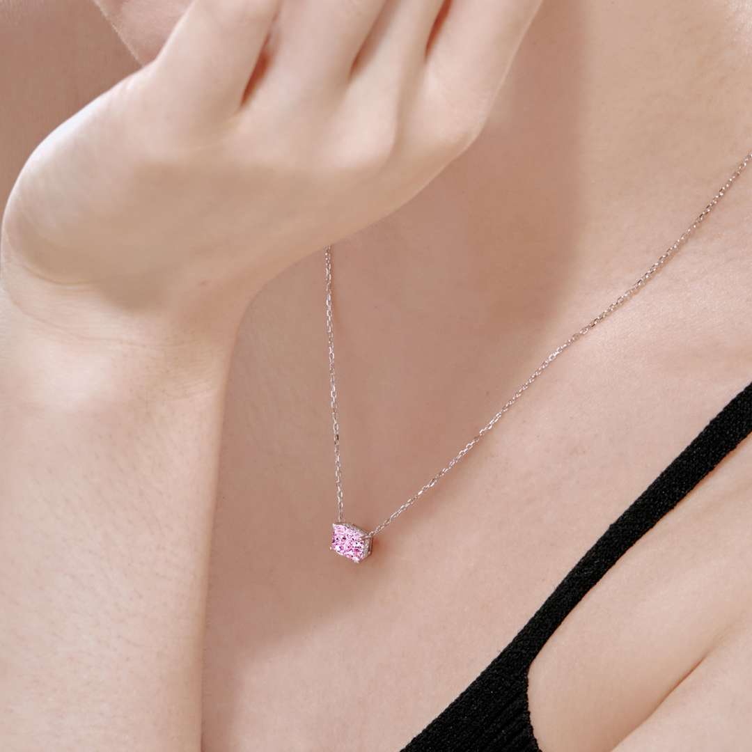 [Windsor Jewelry]Luxurious Square Shape Colorful Necalack
