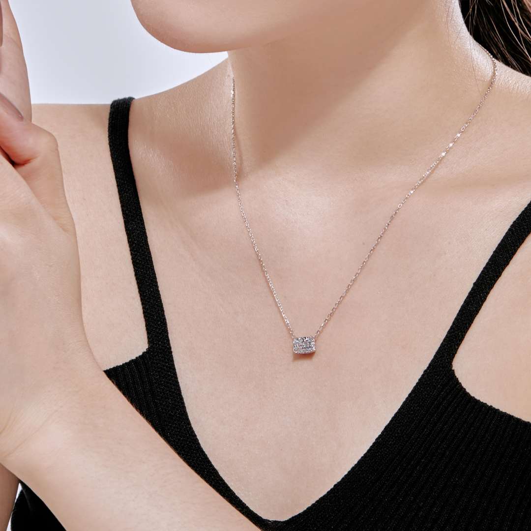 [Windsor Jewelry]Luxurious Square Shape Colorful Necalack