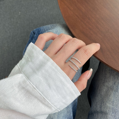 [Windsor Jewelry]Unique Vibrant Entangle Daily Ring
