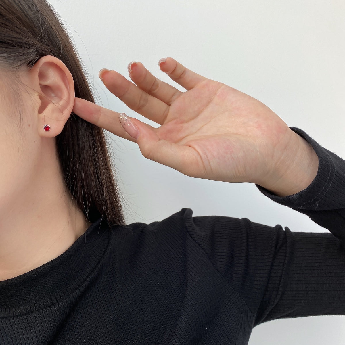 [Windsor Jewelry]Sparkling Colorful Round Shape Earrings